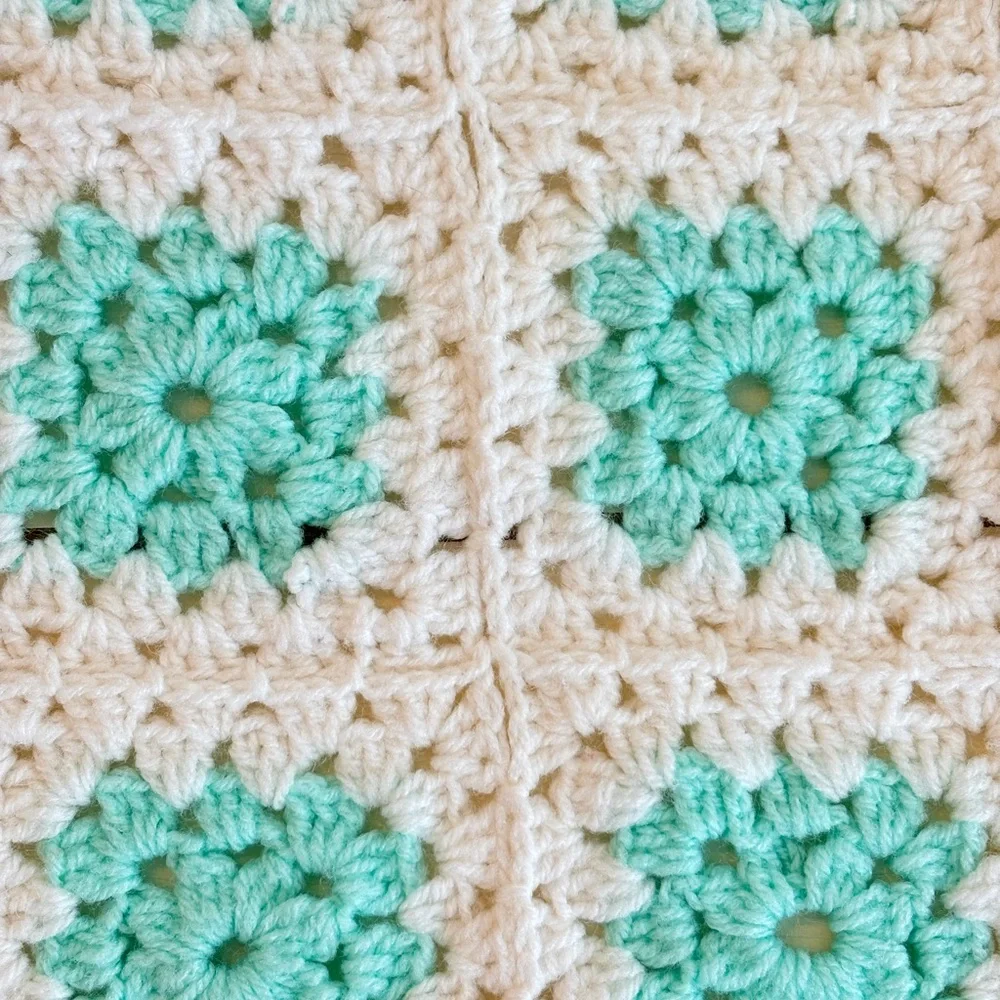 Granny Square Crochet Blanket Afghan White Blue/Green 32X40.5in Handmade